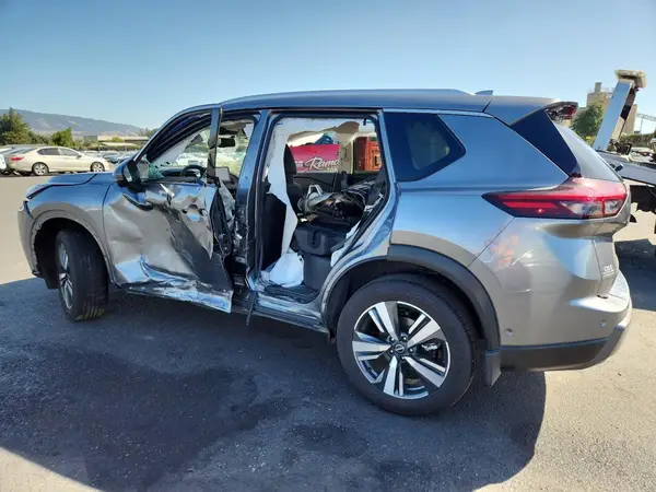 JN8BT3CB8SW141174 2025 NISSAN ROGUE - Image 2
