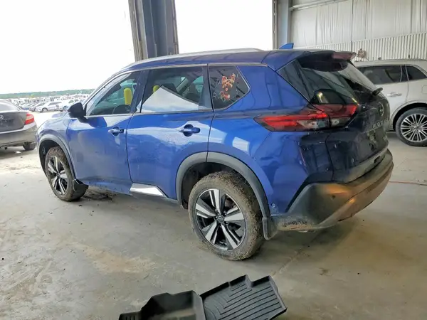 JN8BT3CB9PW185949 2023 NISSAN ROGUE - Image 2