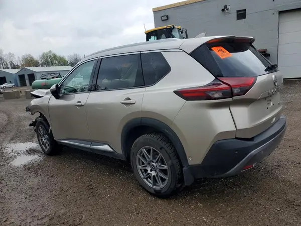 JN8BT3CB9PW209764 2023 NISSAN ROGUE - Image 2