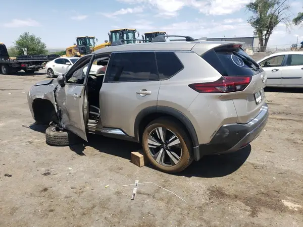 JN8BT3CBXNW332499 2022 NISSAN ROGUE - Image 2