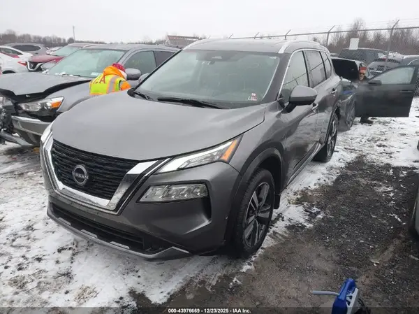 JN8BT3CBXPW474371 2023 NISSAN ROGUE - Image 2