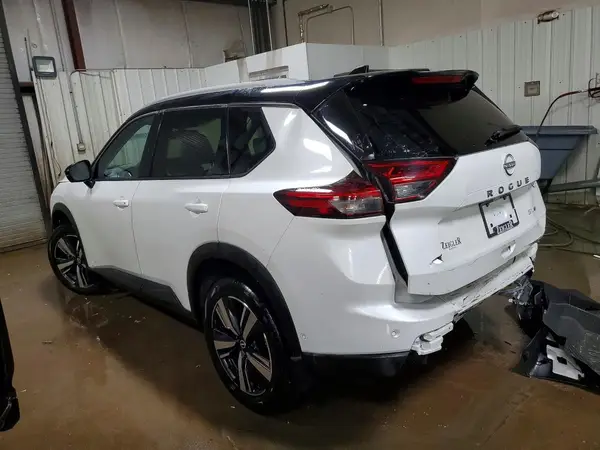 JN8BT3CBXRW182626 2024 NISSAN ROGUE - Image 2