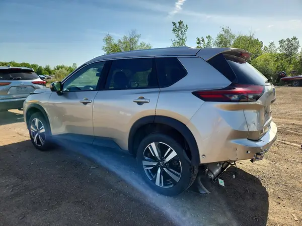 JN8BT3CBXRW426193 2024 NISSAN ROGUE - Image 2