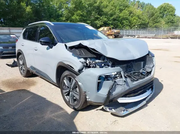 JN8BT3DC0PW100360 2023 NISSAN ROGUE - Image 1