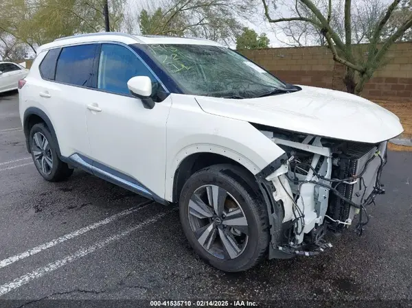 JN8BT3DC0PW102853 2023 NISSAN ROGUE - Image 1
