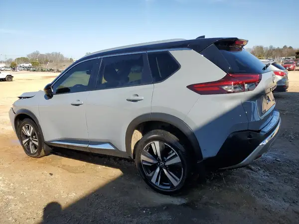 JN8BT3DC1NW118007 2022 NISSAN ROGUE - Image 2