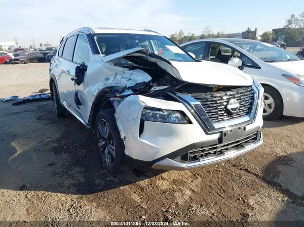 JN8BT3DC3NW120471 2022 NISSAN ROGUE - Image 1