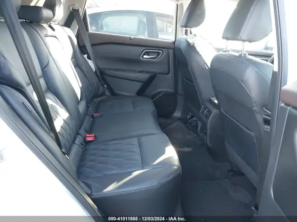 JN8BT3DC3NW120471 2022 NISSAN ROGUE - Image 8