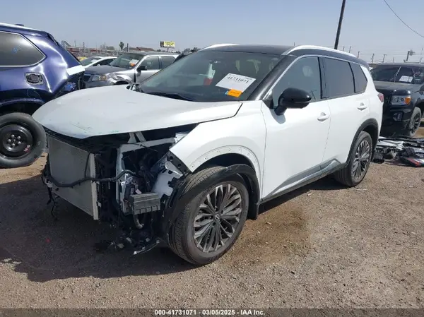JN8BT3DC3RW071164 2024 NISSAN ROGUE - Image 2