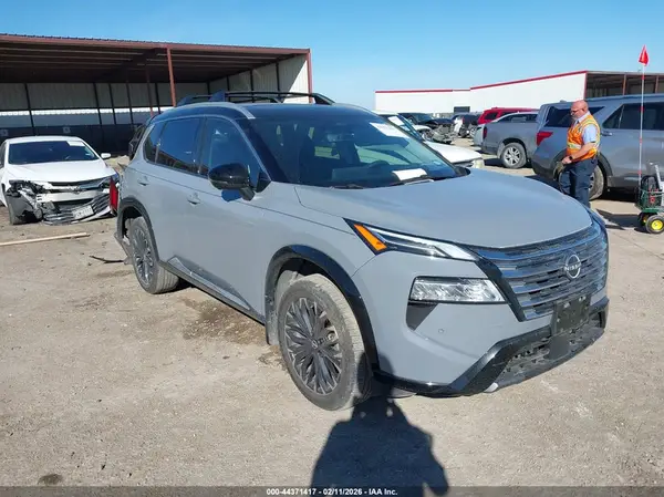 JN8BT3DC3RW382125 2024 NISSAN ROGUE - Image 1