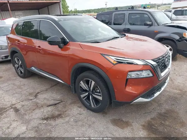 JN8BT3DC4PW103455 2023 NISSAN ROGUE - Image 1