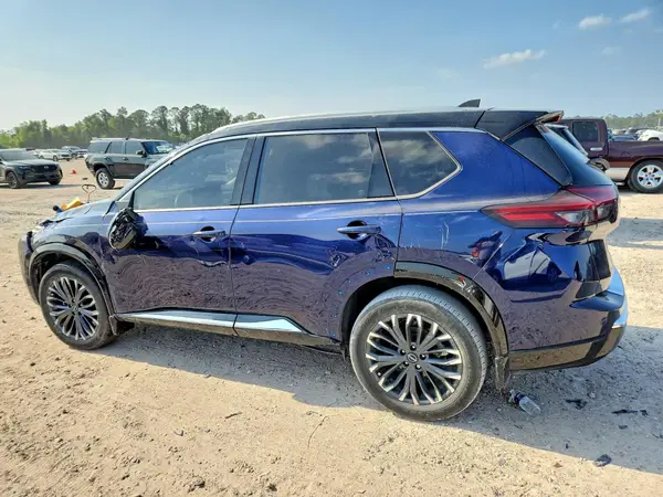 JN8BT3DC4RW070279 2024 NISSAN ROGUE - Image 2