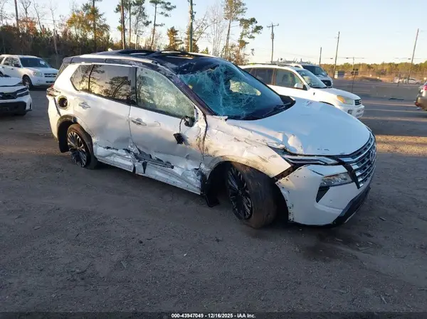 JN8BT3DC4RW380674 2024 NISSAN ROGUE - Image 1