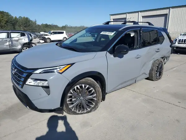 JN8BT3DC7RW072379 2024 NISSAN ROGUE - Image 1
