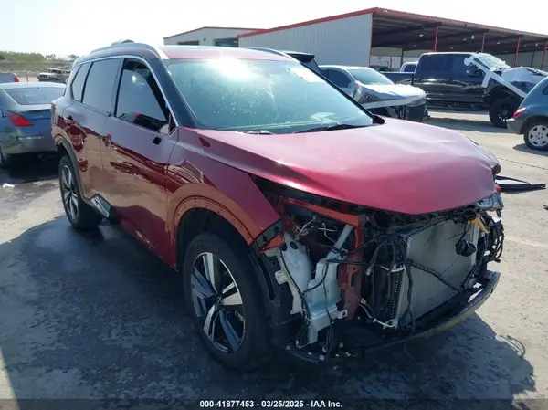 JN8BT3DC8PW105564 2023 NISSAN ROGUE - Image 1