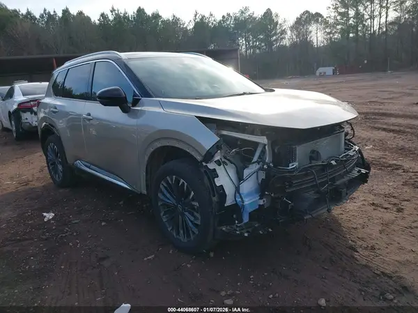 JN8BT3DC8SW100938 2025 NISSAN ROGUE - Image 1