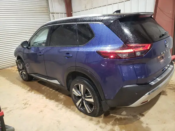 JN8BT3DC9NW117235 2022 NISSAN ROGUE - Image 2