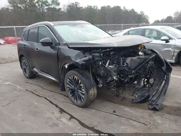 JN8BT3DC9RW072044 2024 NISSAN ROGUE - Image 1