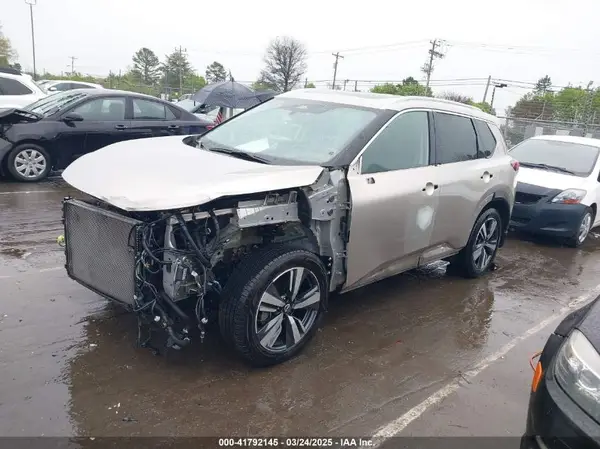 JN8BT3DD0NW271583 2022 NISSAN ROGUE - Image 2
