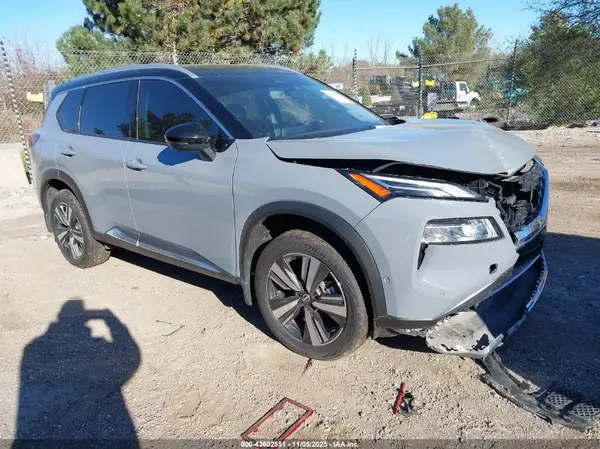 JN8BT3DD0PW303385 2023 NISSAN ROGUE - Image 1