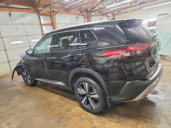 JN8BT3DD0PW305265 2023 NISSAN ROGUE - Image 2