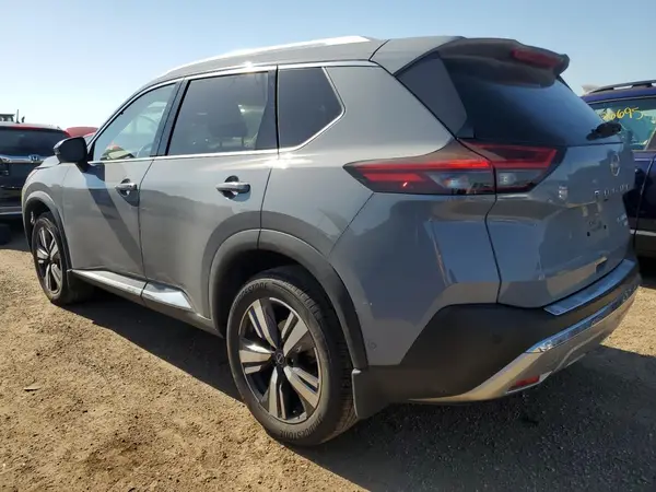 JN8BT3DD0PW318985 2023 NISSAN ROGUE - Image 2