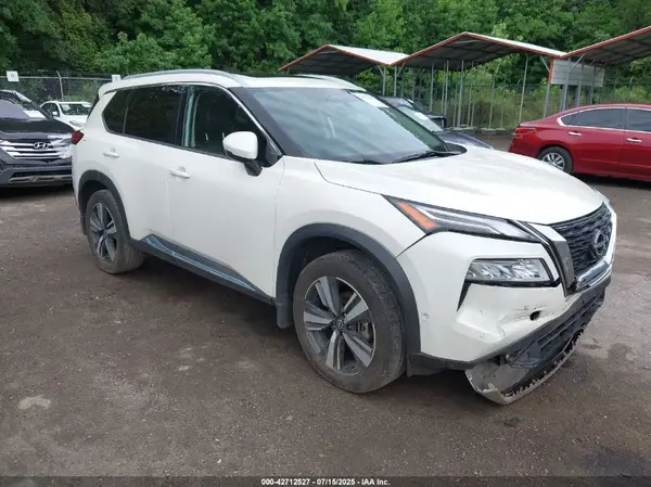 JN8BT3DD0PW320848 2023 NISSAN ROGUE - Image 1