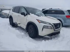 JN8BT3DD1NW270748 2022 NISSAN ROGUE