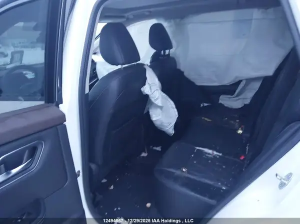 JN8BT3DD1NW270748 2022 NISSAN ROGUE - Image 8