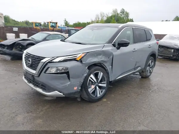 JN8BT3DD1PW304576 2023 NISSAN ROGUE - Image 2