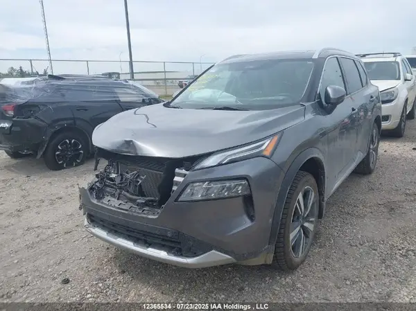 JN8BT3DD1PW313925 2023 NISSAN ROGUE - Image 2