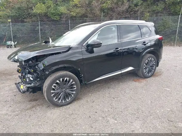 JN8BT3DD1RW450656 2024 NISSAN ROGUE - Image 2