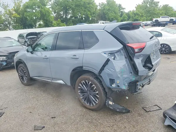 JN8BT3DD1RW453671 2024 NISSAN ROGUE - Image 2