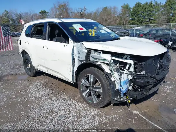 JN8BT3DD2PW303761 2023 NISSAN ROGUE - Image 1