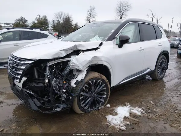 JN8BT3DD2RW256105 2024 NISSAN ROGUE - Image 2