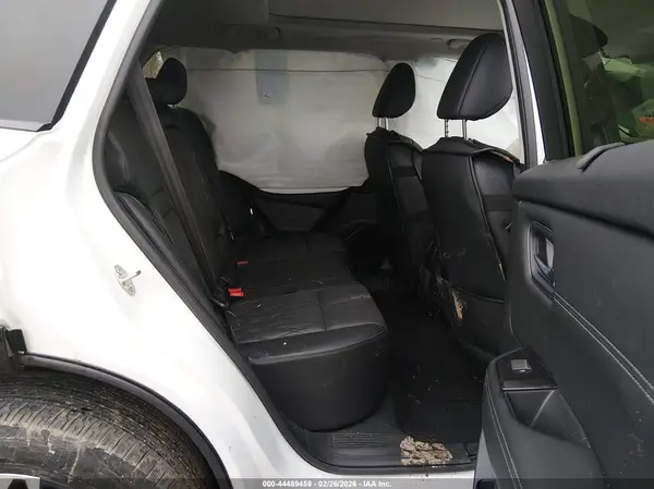 JN8BT3DD2RW256105 2024 NISSAN ROGUE - Image 8