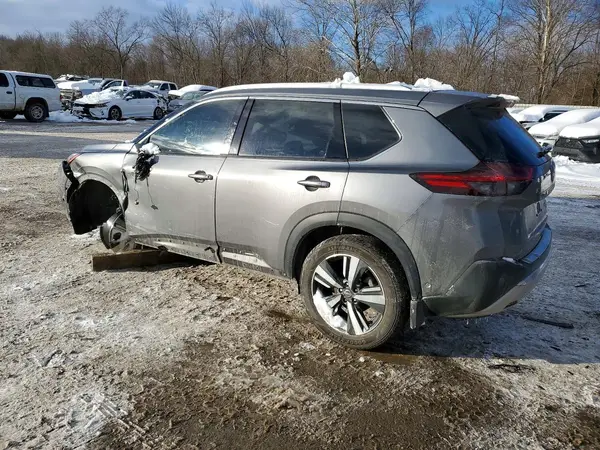 JN8BT3DD3NW271061 2022 NISSAN ROGUE - Image 2