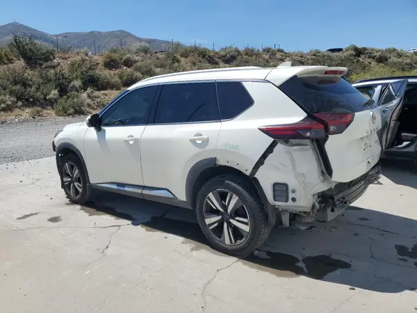 JN8BT3DD3NW277913 2022 NISSAN ROGUE - Image 2
