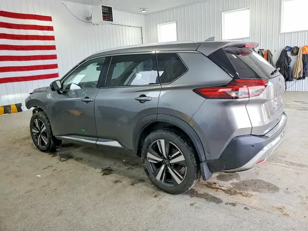 JN8BT3DD3PW300741 2023 NISSAN ROGUE - Image 2
