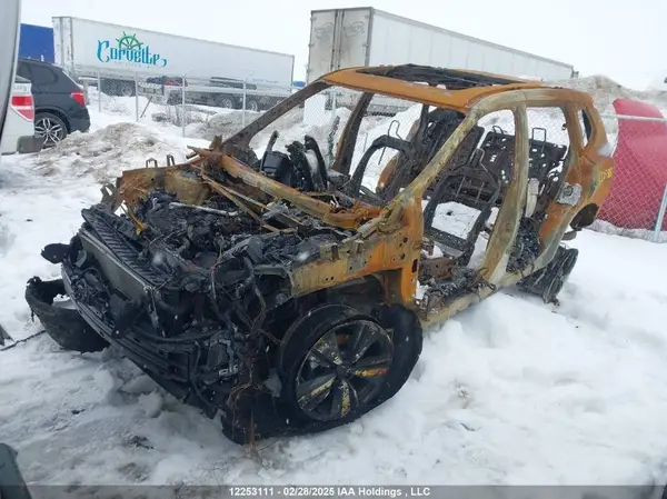 JN8BT3DD3PW323792 2023 NISSAN ROGUE - Image 2