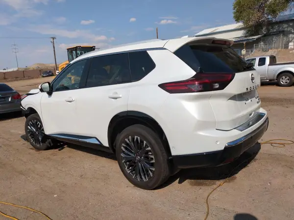 JN8BT3DD3RW451503 2024 NISSAN ROGUE - Image 2