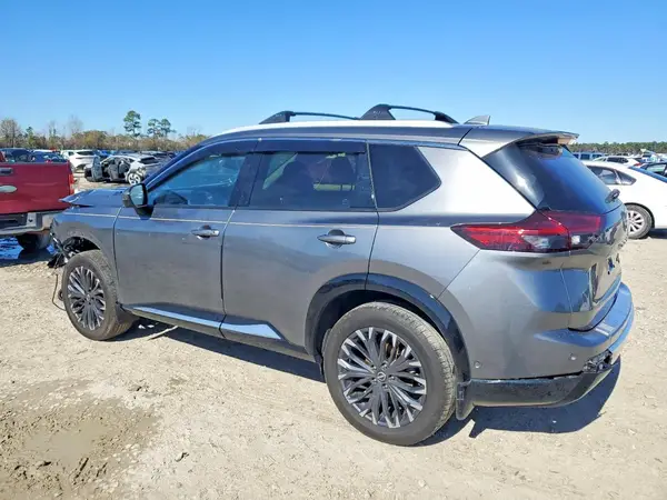 JN8BT3DD3SW301803 2025 NISSAN ROGUE - Image 2