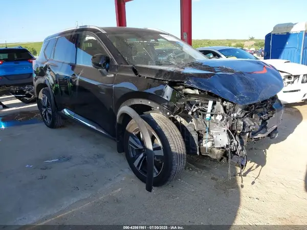 JN8BT3DD4PW308427 2023 NISSAN ROGUE - Image 1