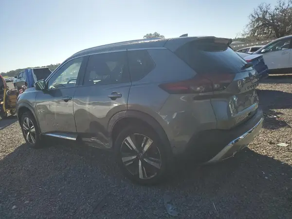 JN8BT3DD5NW271174 2022 NISSAN ROGUE - Image 2