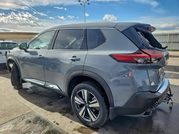 JN8BT3DD5NW273894 2022 NISSAN ROGUE - Image 2