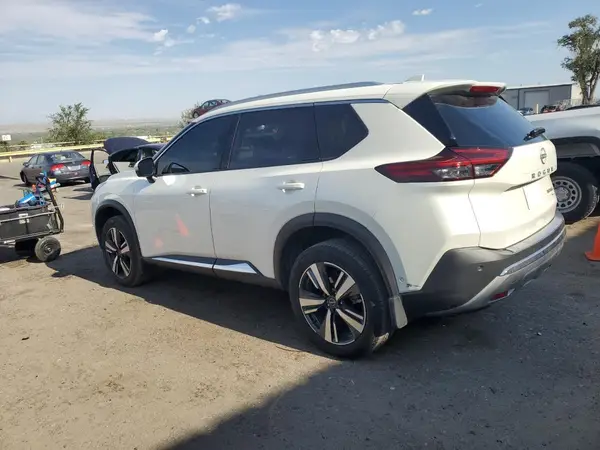 JN8BT3DD5NW275516 2022 NISSAN ROGUE - Image 2