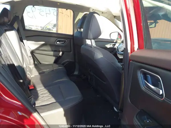 JN8BT3DD6NW270681 2022 NISSAN ROGUE - Image 8