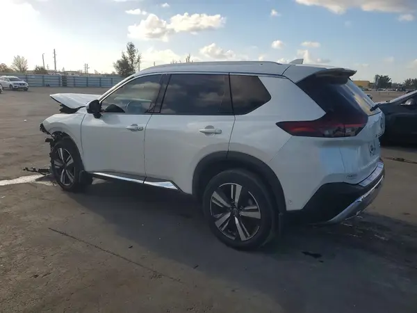 JN8BT3DD6NW272513 2022 NISSAN ROGUE - Image 2