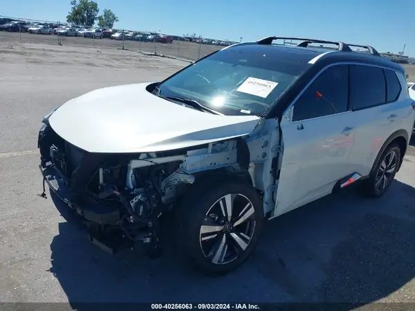 JN8BT3DD6NW273953 2022 NISSAN ROGUE - Image 2