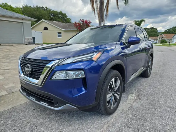 JN8BT3DD6PW303567 2023 NISSAN ROGUE - Image 2